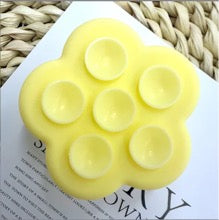 Stick It Foldable Flower Grip