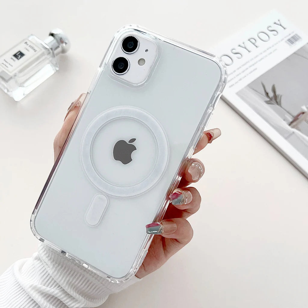 Apple MagSafe Clear Case | Rubber Edge Protection | Strong Magnetic Alignment