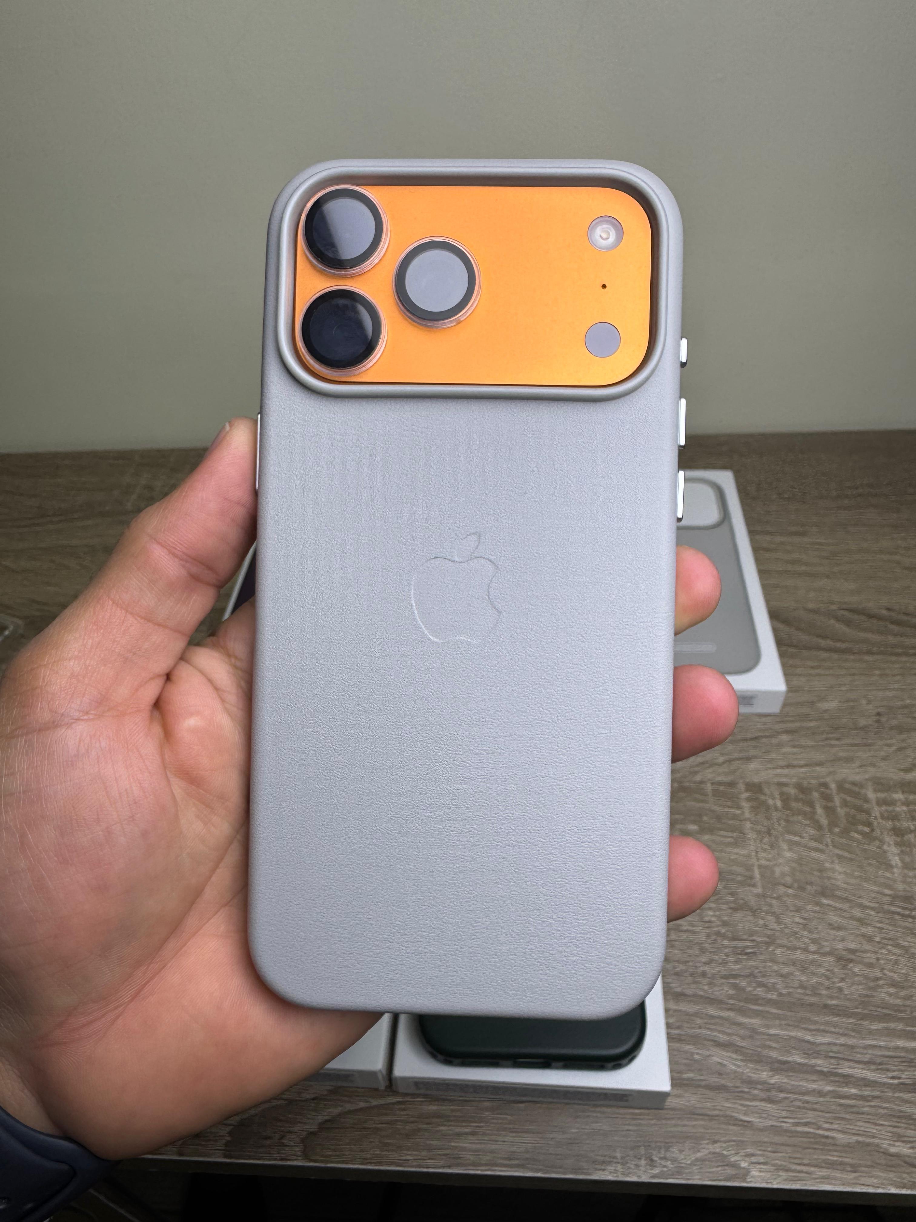 Leather MagSafe Case With Camera Button for iPhone 17 Pro Max