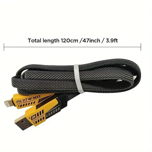 4-in-1 cable Lightning USB-C USB-A connectors