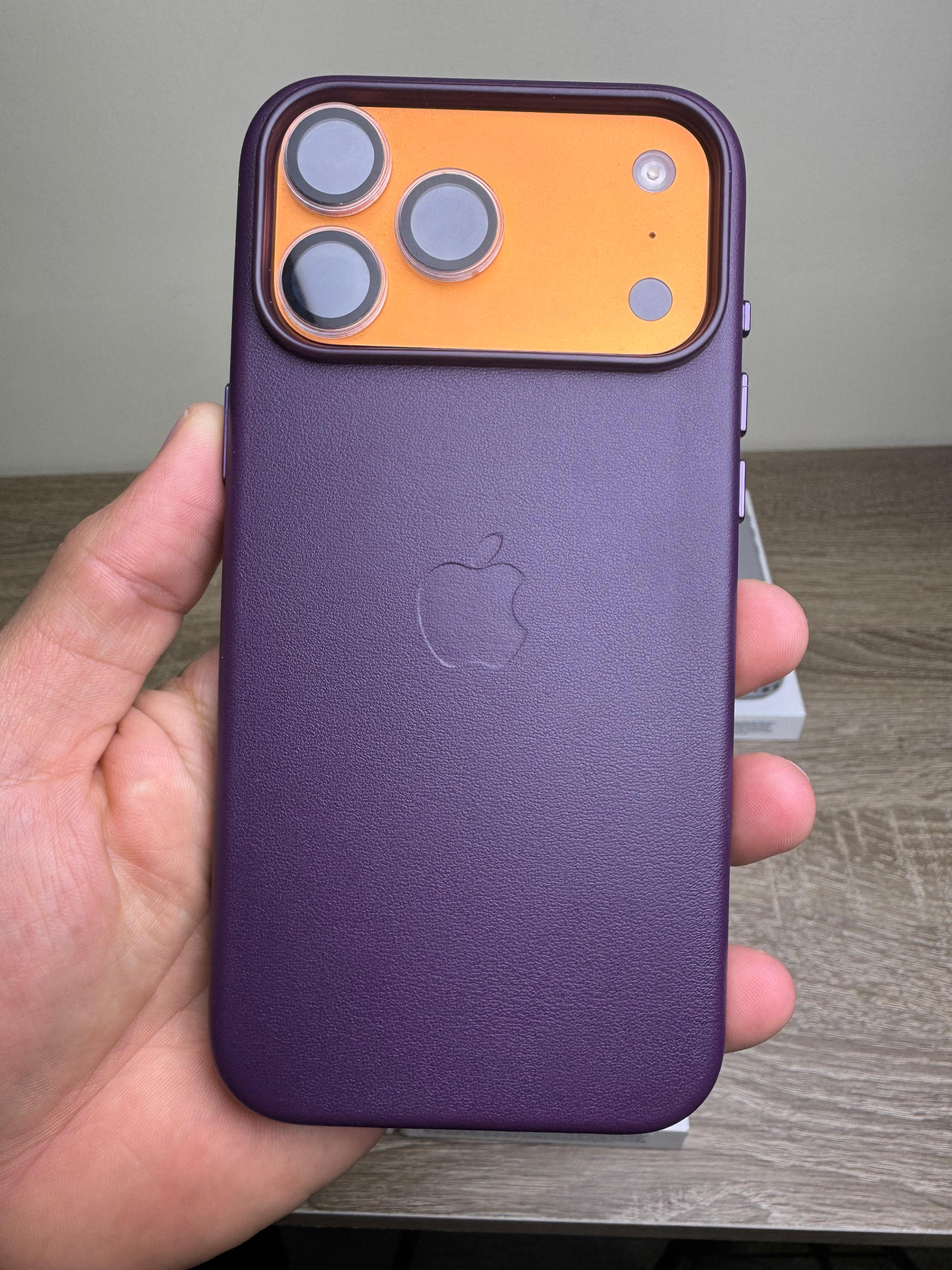 Leather MagSafe Case With Camera Button for iPhone 17 Pro Max