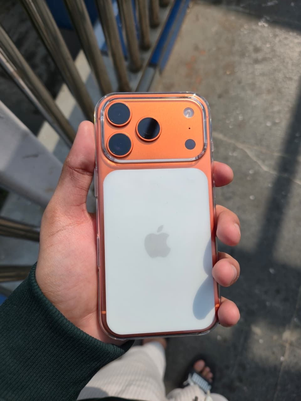 iPhone 17 MagSafe Clear Case – Original IC with White Back