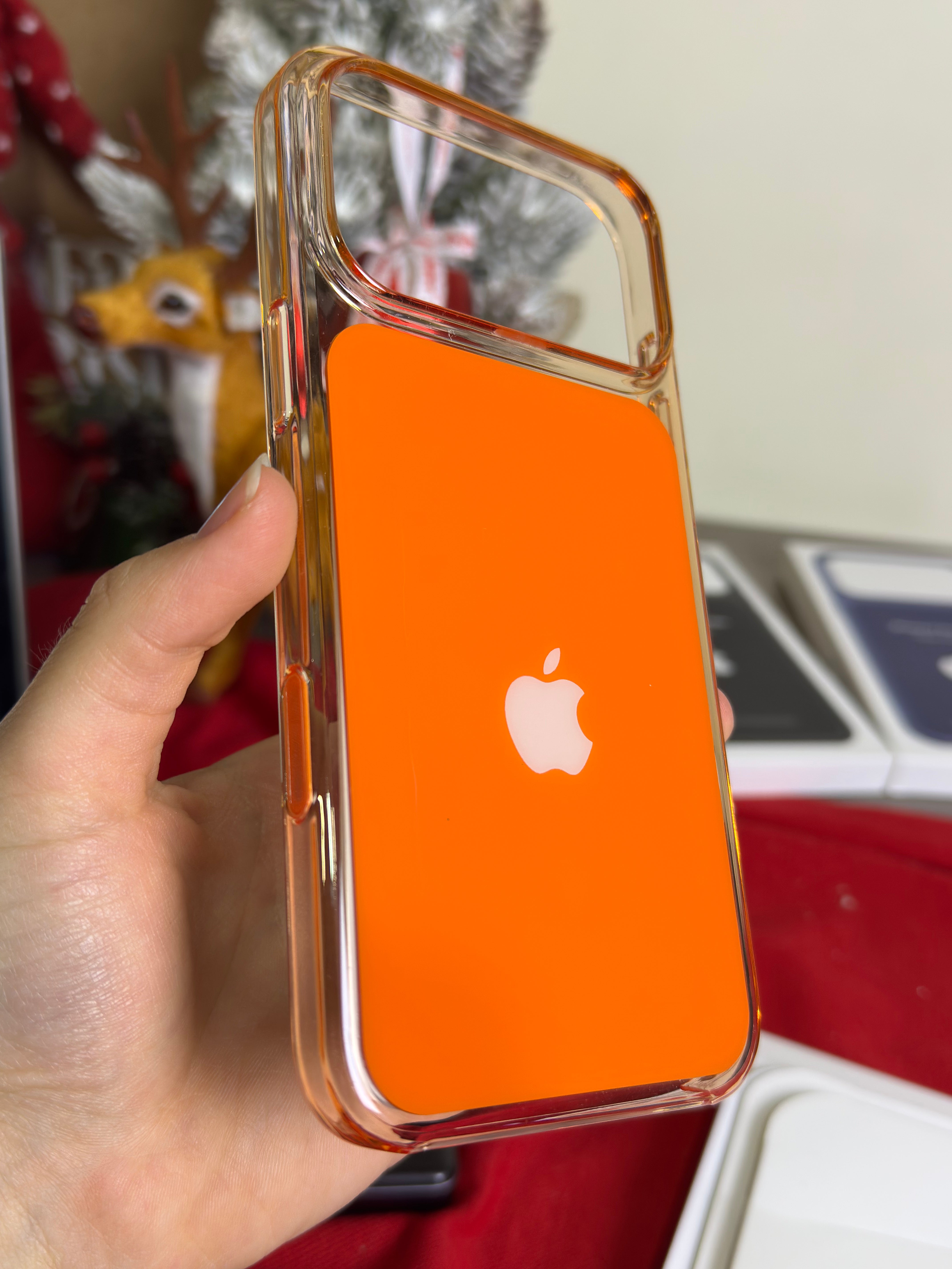 iPhone 17 Series MagSafe Clear Case – Original IC Anti-Yellowing Cover