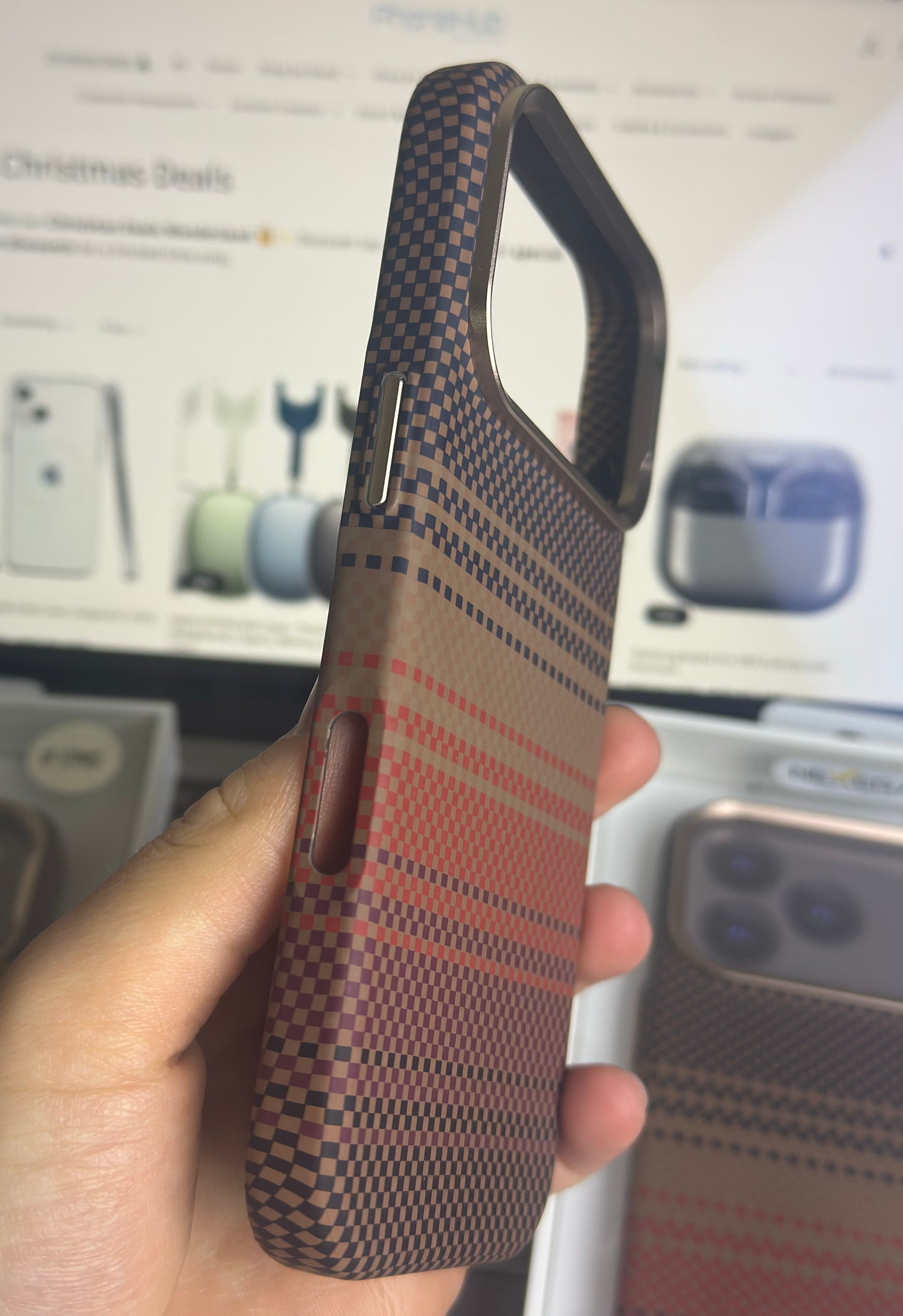 Carbon fiber slim case iPhone 17 camera cutout raised bezel