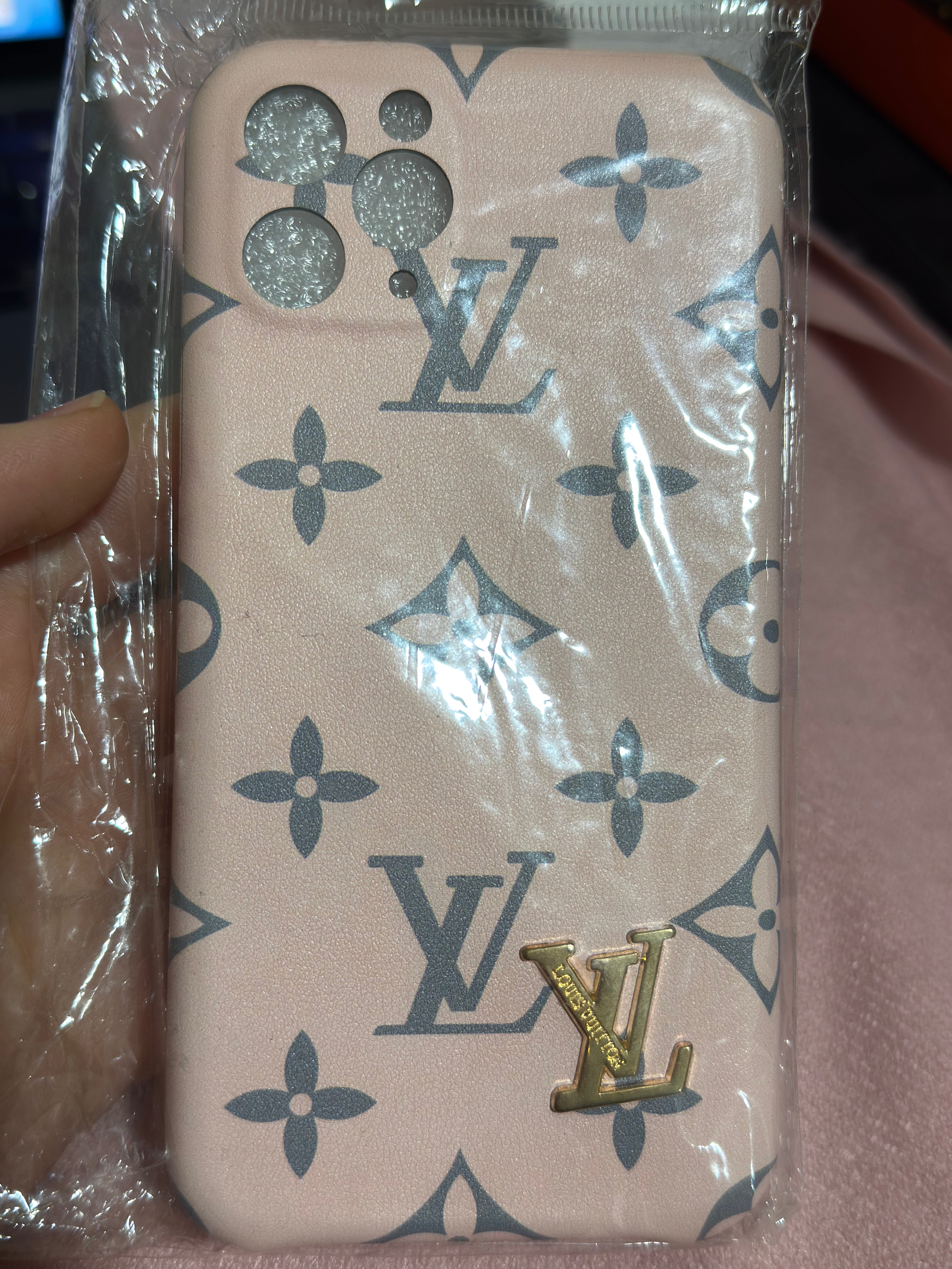 Any 3 Cases for 12$, iPhone 11