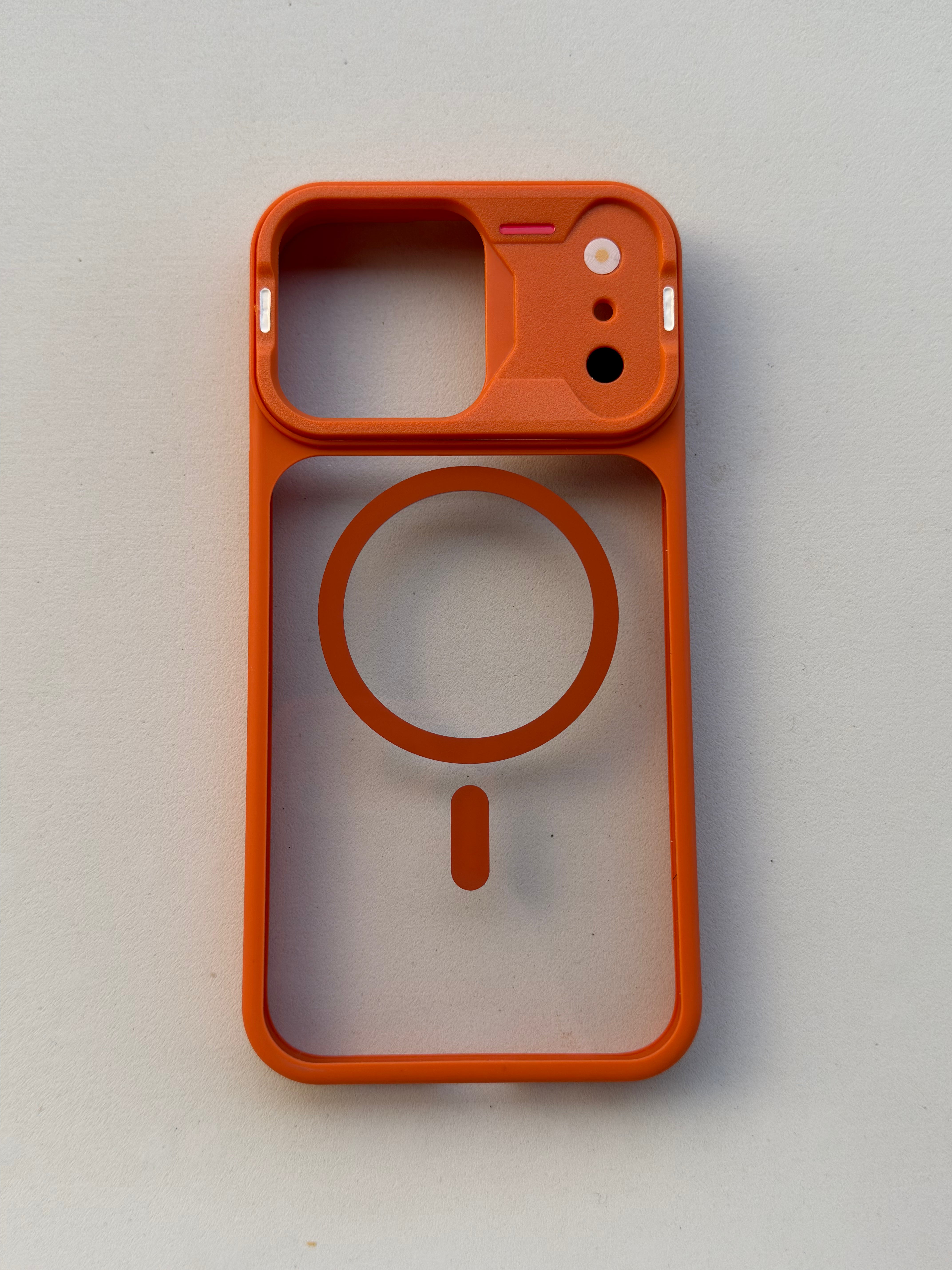 iPhone MagSafe case close-up camera lens protection