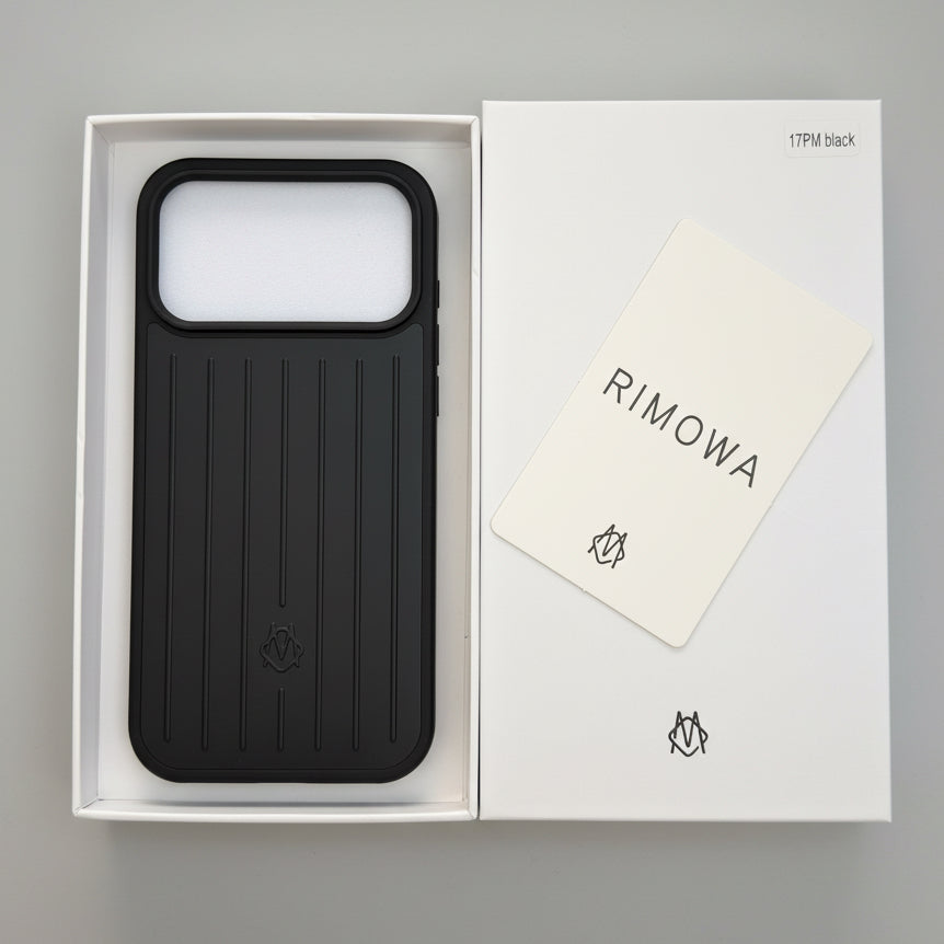 Grooved aluminium iPhone case - ridged metal back detail