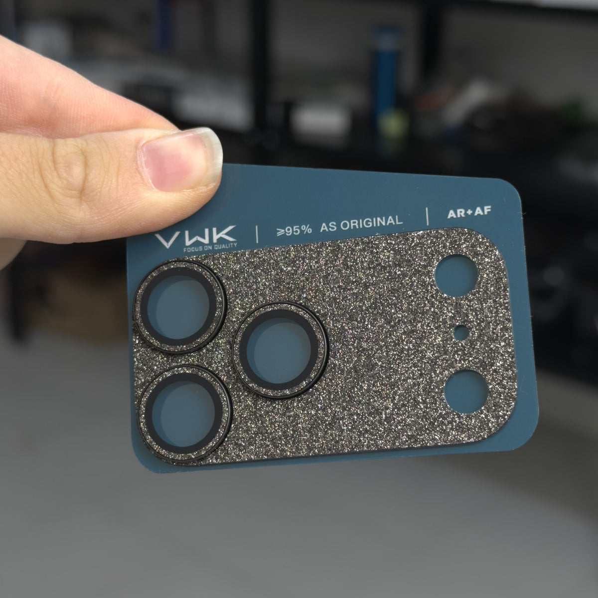 Camera lens protector retail packaging - AR+AF, 95% transparency