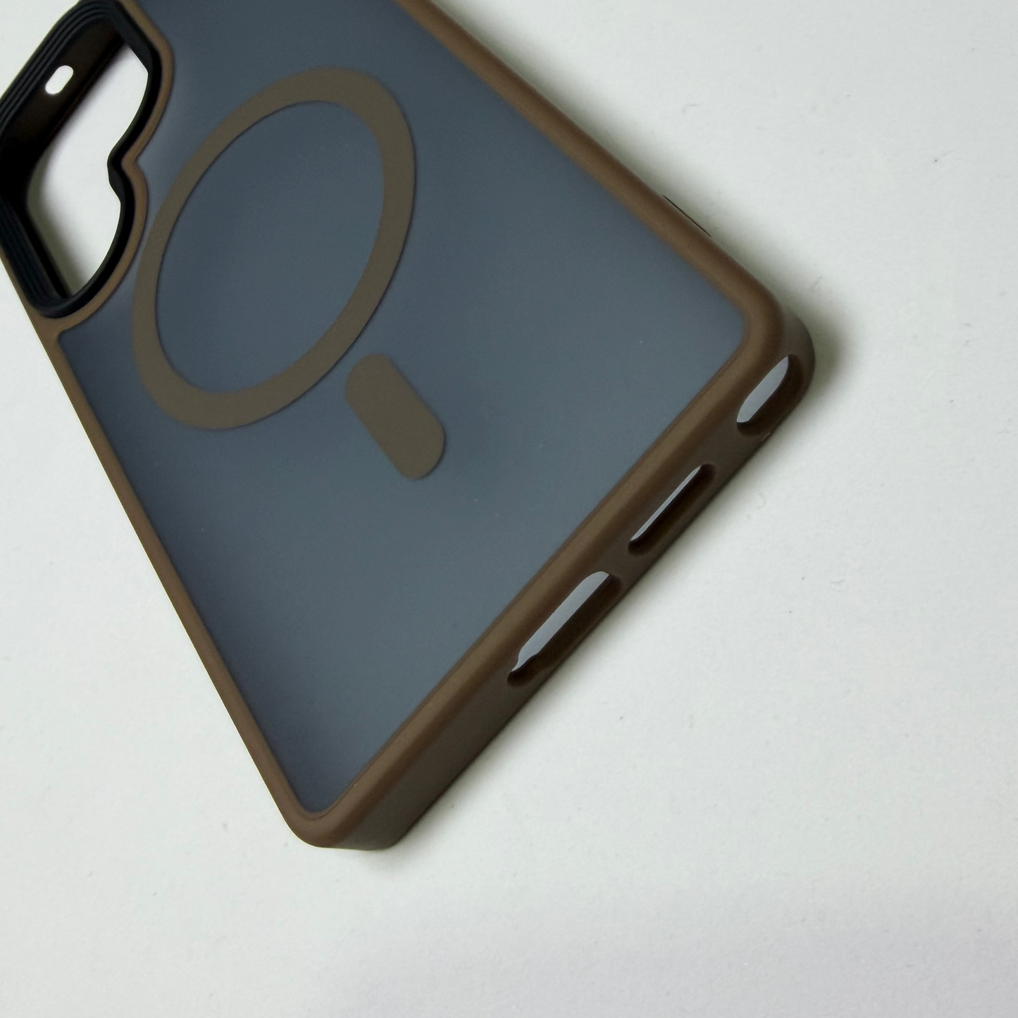 Brown MagSafe Matte Case for Samsung Galaxy S25 Ultra – Magnetic Cover