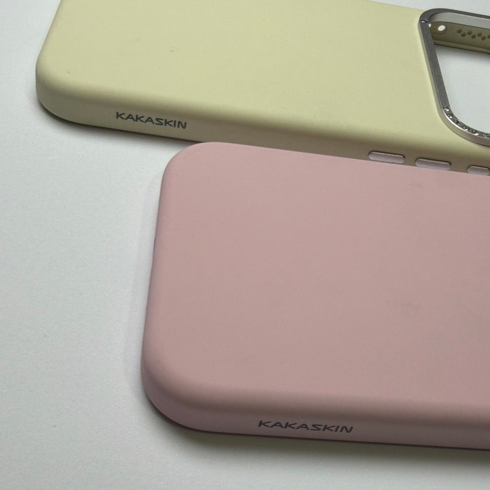 KAKASKIN Silicone Case for iPhone 17 Pro & 17 Pro Max – Smooth Cover