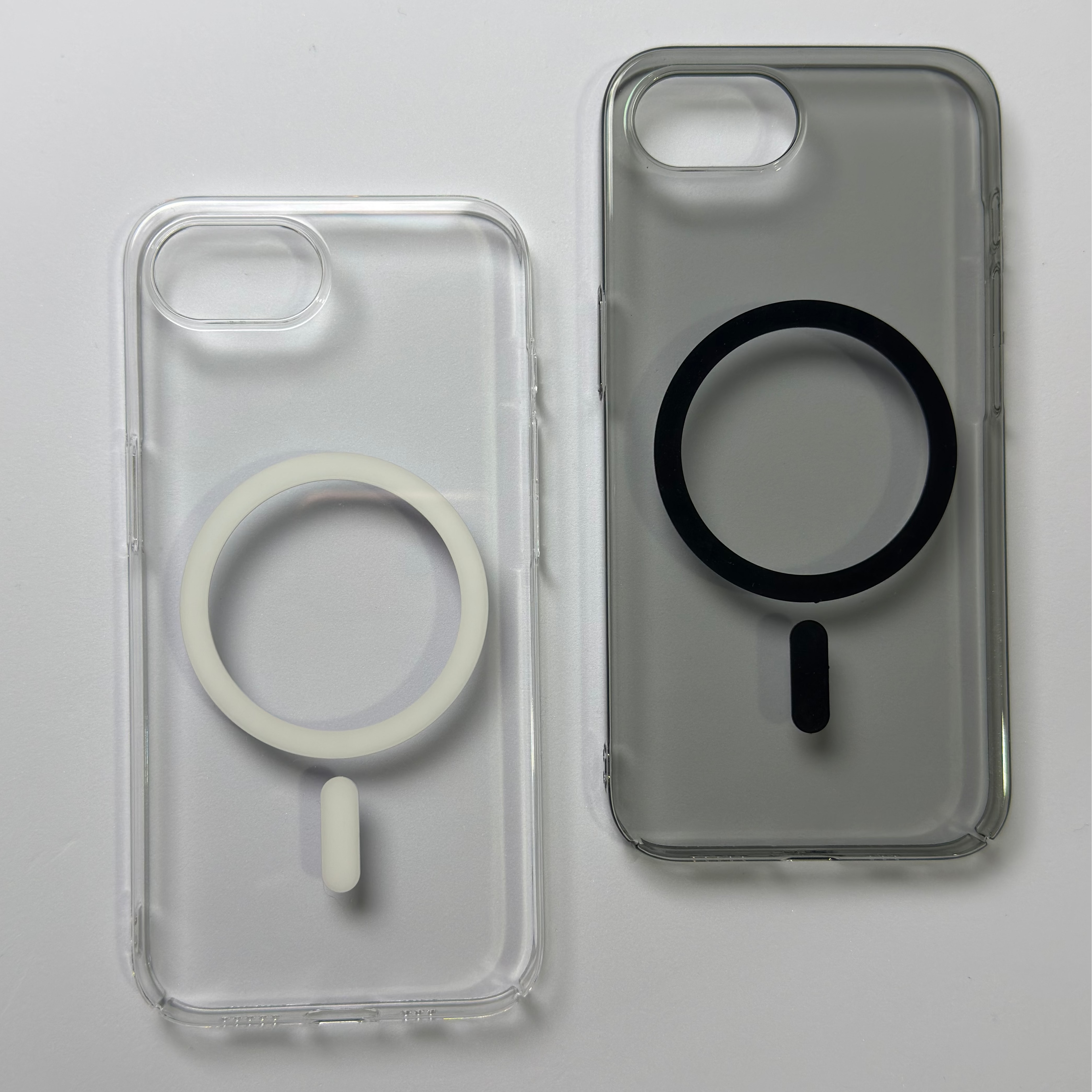 BERLIA iPhone 16E magnetic clear cover front view