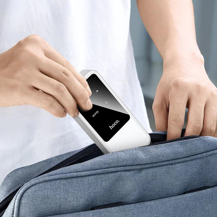 HOCO HI42 2.4G Mobile Portable 4G WiFi Router with Dual 2000mAh Battery