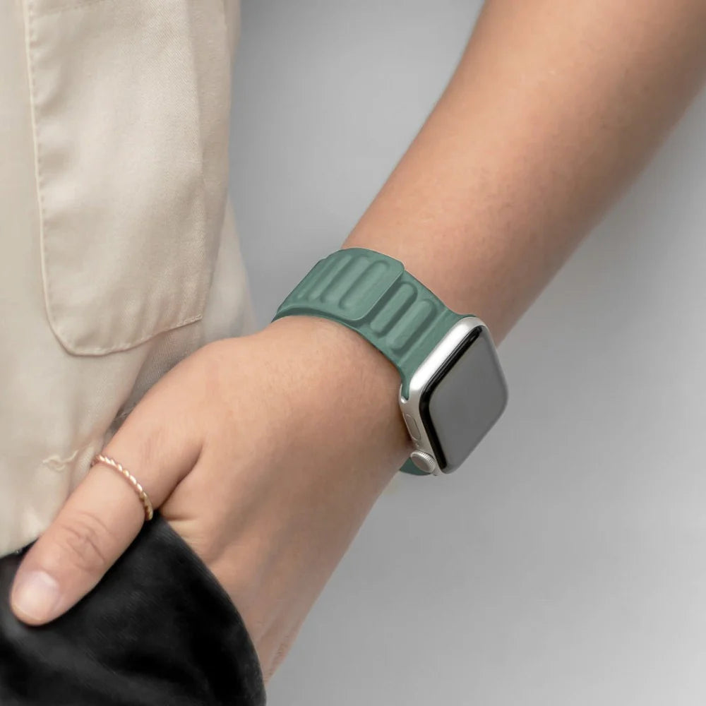 Apple Watch Silicone Magnetic Link Band