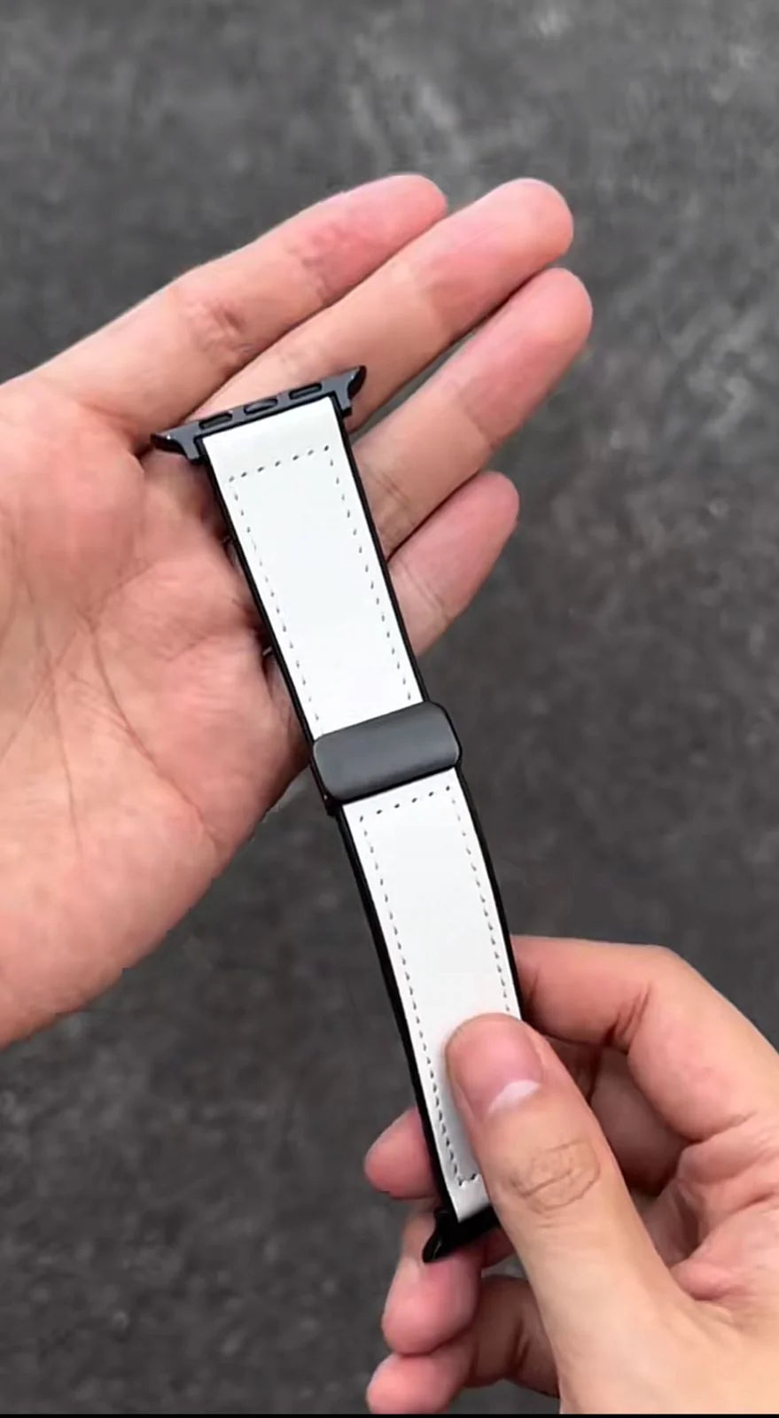 Magnetic Leather Apple Watch Band – Premium Comfort Strap