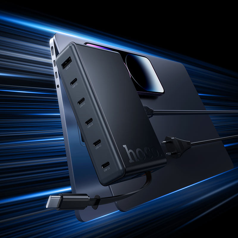 C151A charger with 5 Type-C ports and 1 USB-A port