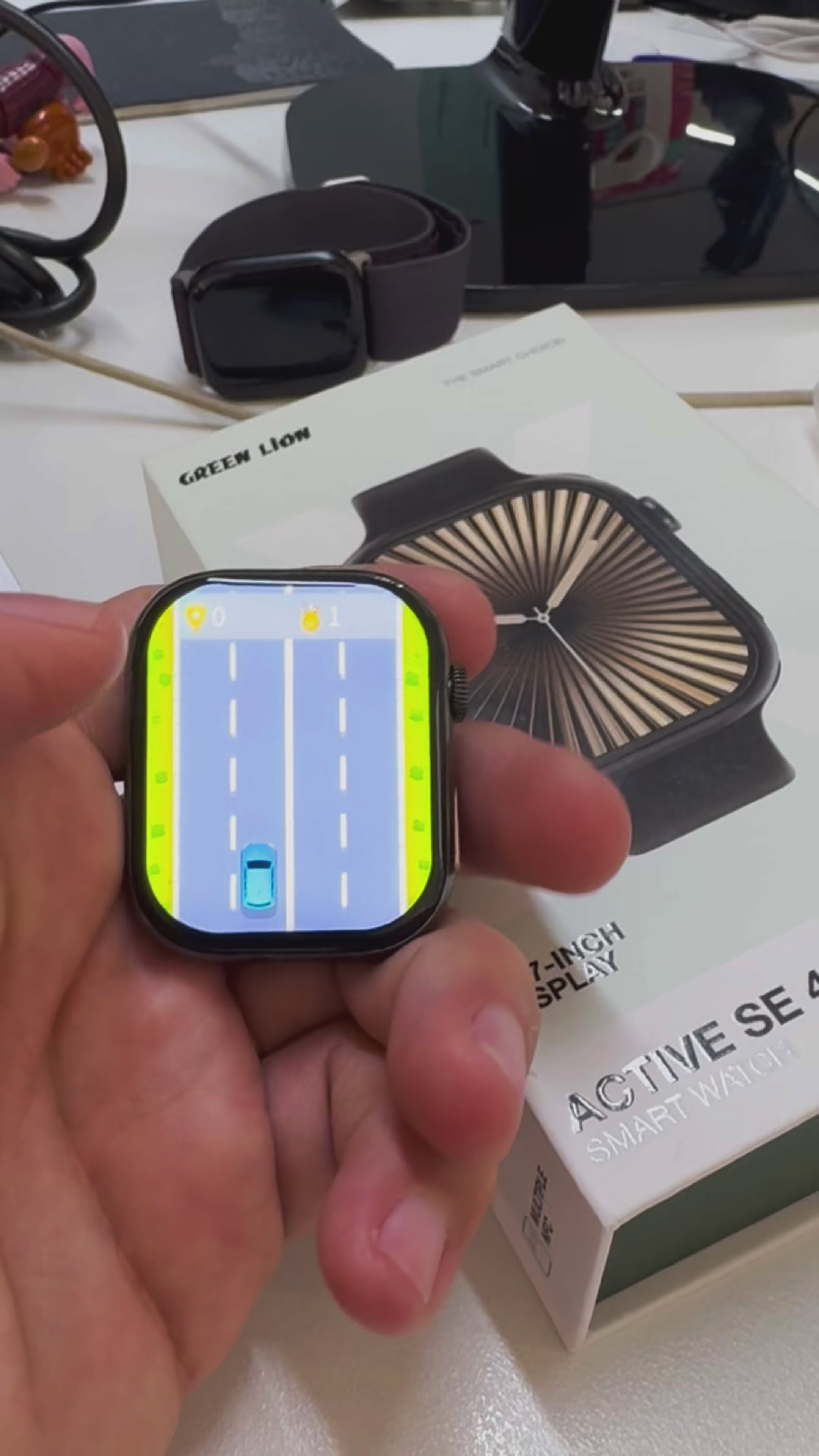 Load video: Green Lion Active SE 46 Smart Watch | Health Monitoring, Bluetooth V5.3 | Wireless Charging