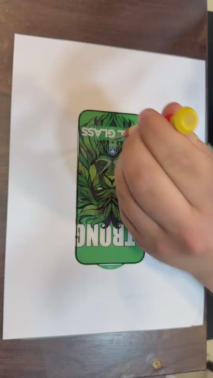 Load video: D+ MAX Privacy Strong Super Full Tempered Glass – Dust-Proof Speaker Protection