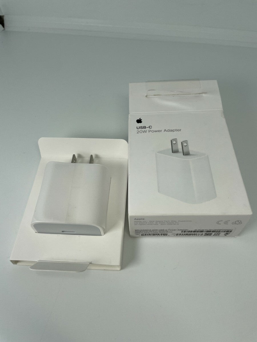 Apple 18W USB-C AAA adapter packaging box